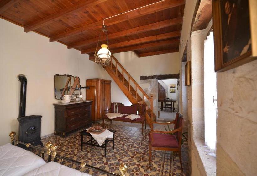 Troullos Traditional Homes