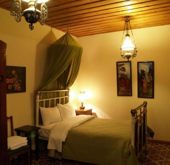 Troullos Traditional Homes