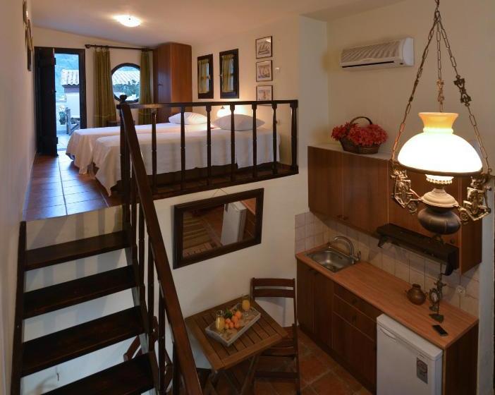 Troullos Traditional Homes