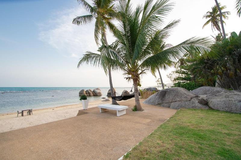 Общежитие The Rock Samui Poshtel Lamai Beach