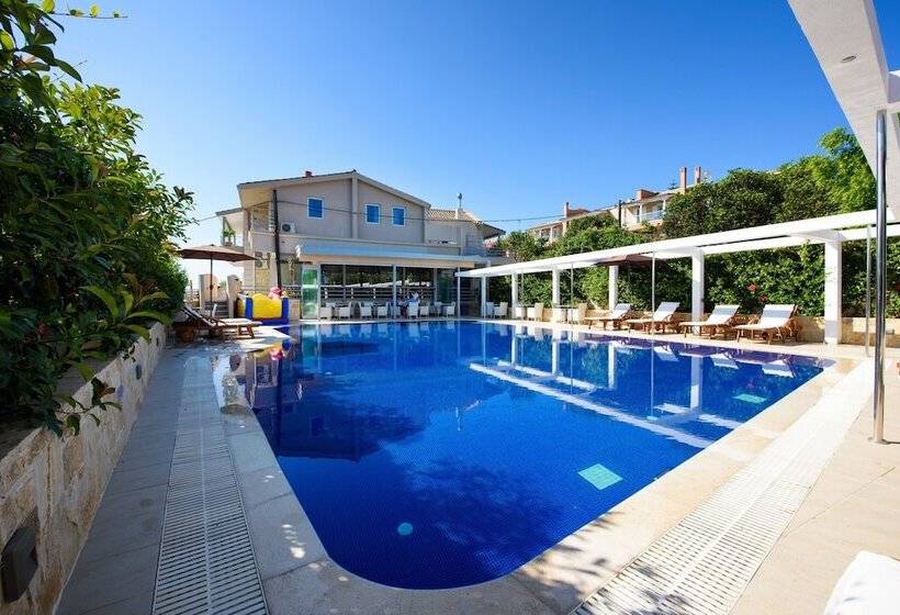 Angelo Del Arte Estate