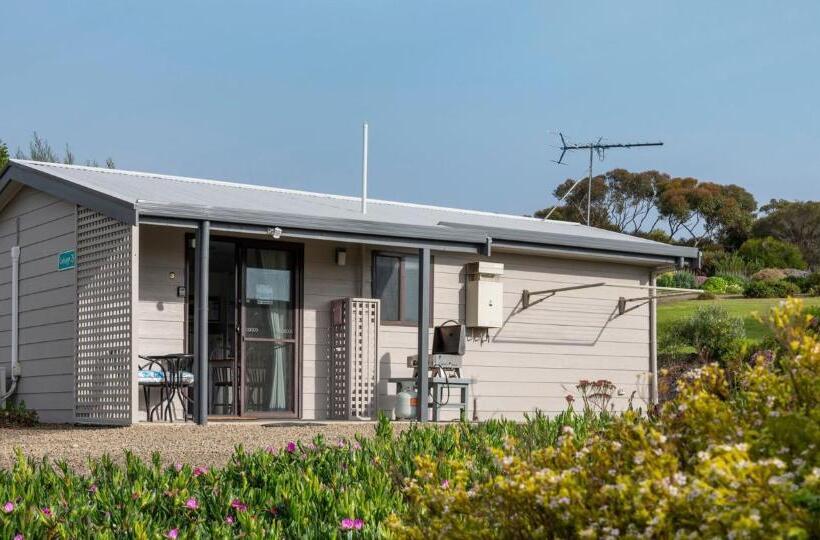 Emu Bay Holiday Homes