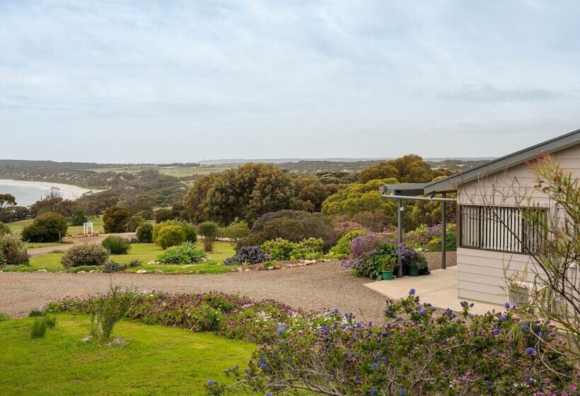 Emu Bay Holiday Homes