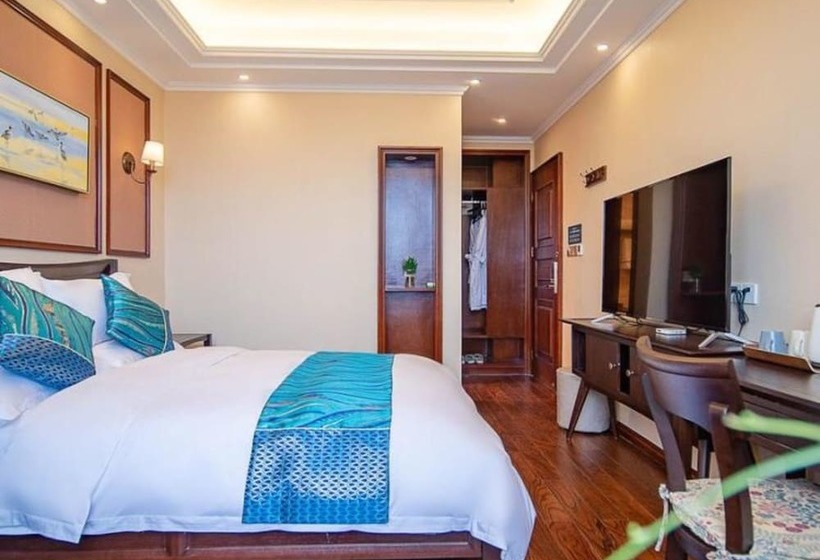 Floral Hotel Tengchong Yishuli Hotspring