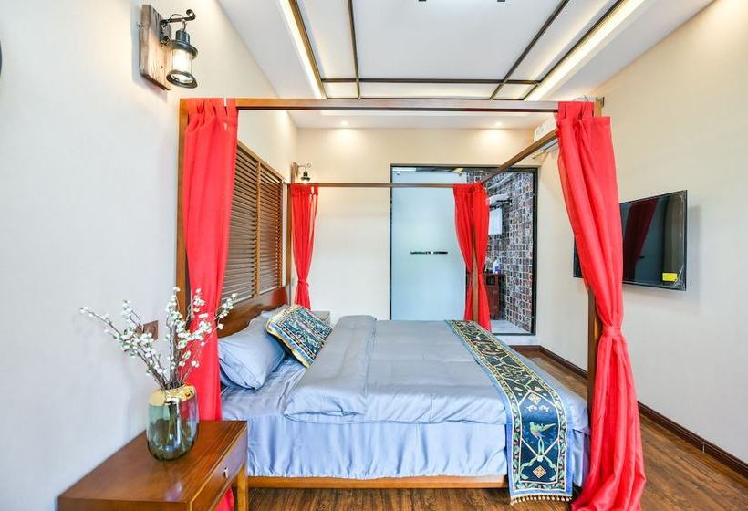 فندق فئة نجمة واحدة Mountain Art Courtyard