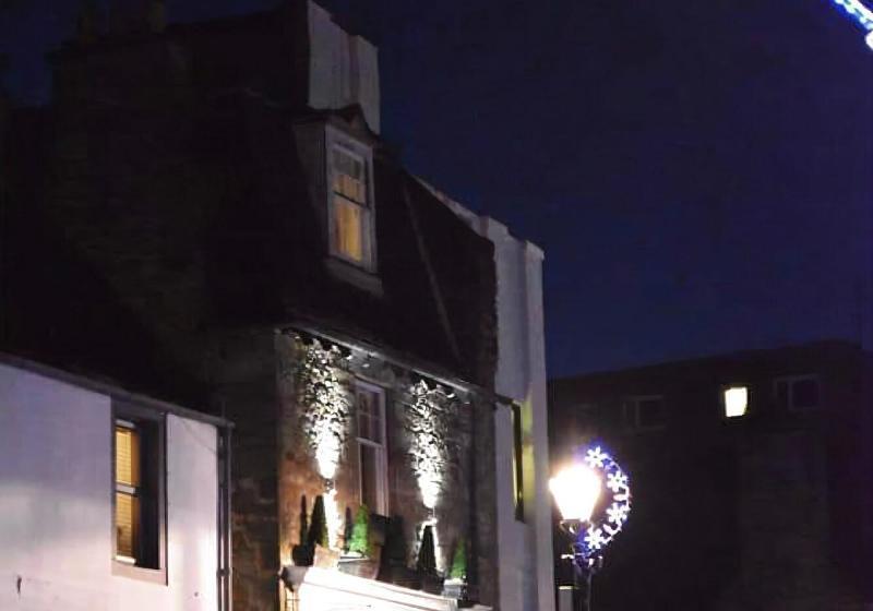 여관 Ravenous Beastie