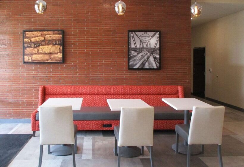 فندق Comfort Inn