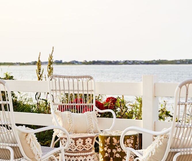 فندق Block Island Beach House