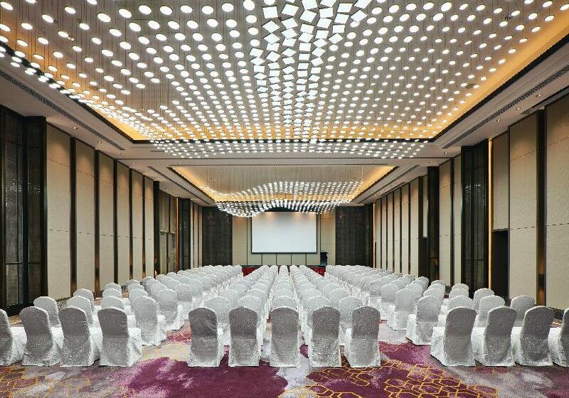 酒店 Crowne Plaza Wuxi Lake View By Ihg