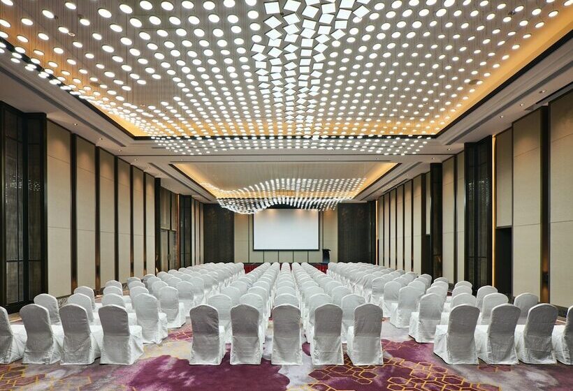 酒店 Crowne Plaza Wuxi Lake View By Ihg