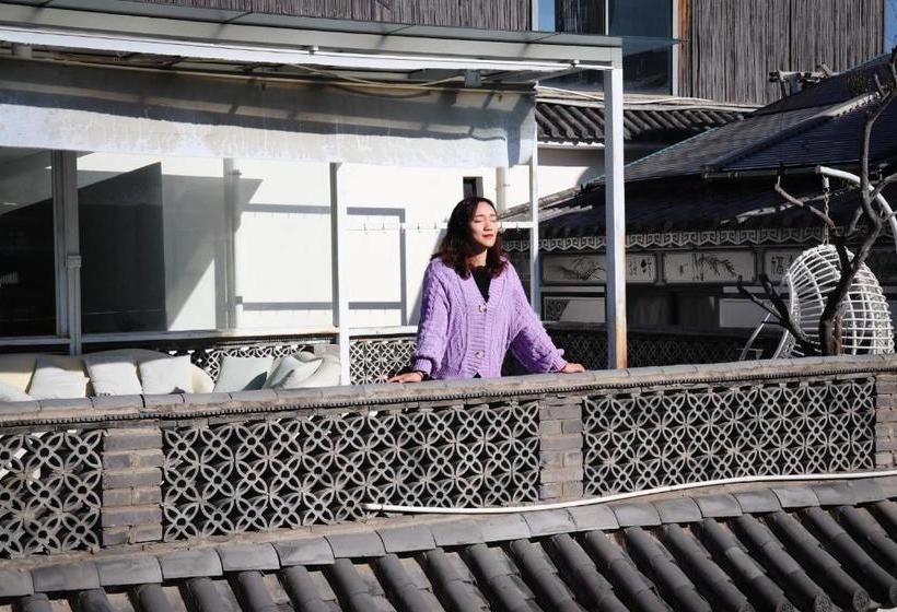 ホテル Floral  · Silver Moon Dali