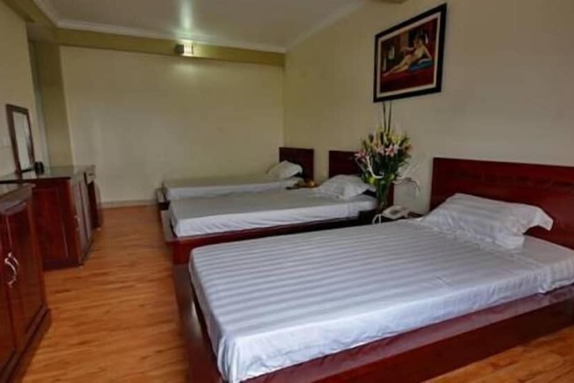 هتل Indochina Airport