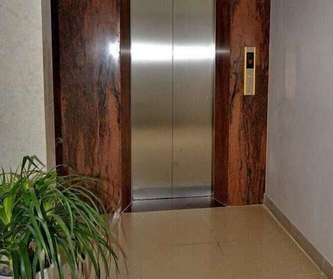 هتل Indochina Airport