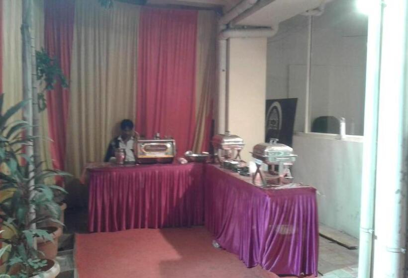 فندق Jk Rooms 126 Parashar Legacy   Opp Railway Station