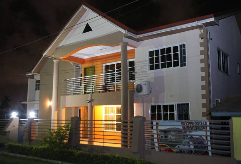 هتل Palena Gardens