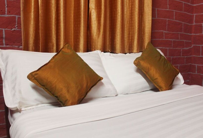 هتل Salaams Raama Heritage Eco Village