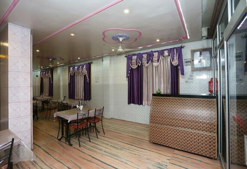 فندق Star By Oyo Rooms