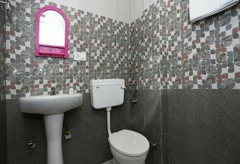 فندق Star By Oyo Rooms