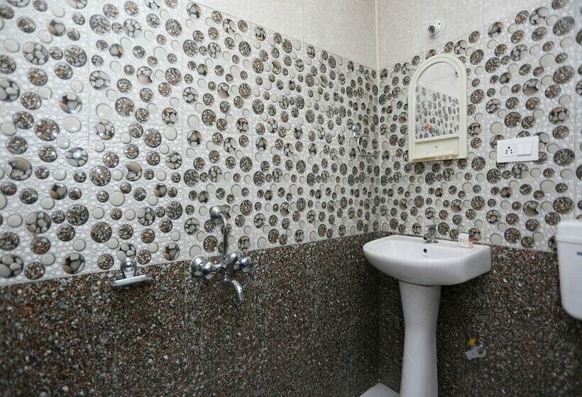 فندق Star By Oyo Rooms