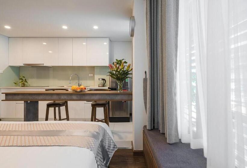 Narcissus Hotel & Apartment