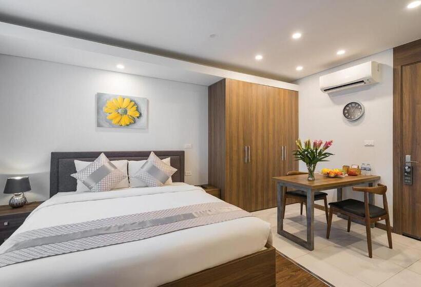 Narcissus Hotel & Apartment