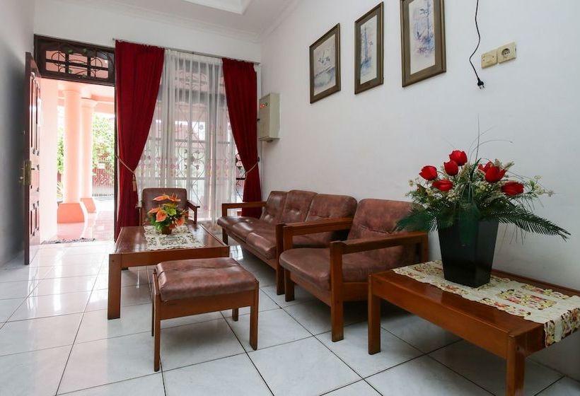 Пансион Airy Eco Jekan Raya Batu Suli 24 Palangkaraya