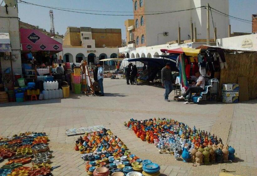 پانسیون Auberge Alferdaous