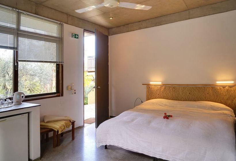 Studios Kyparissi & Spa