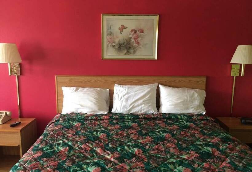 Western Motel   Camilla