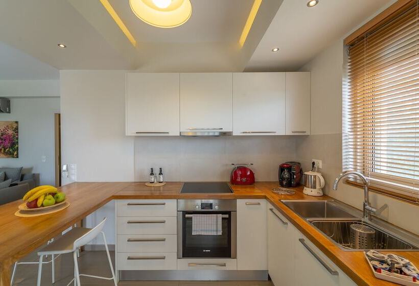 Abelia Luxurious Villas