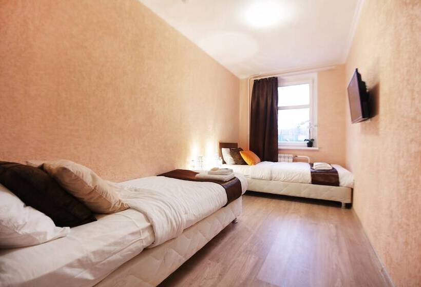 مبيت وإفطار Major