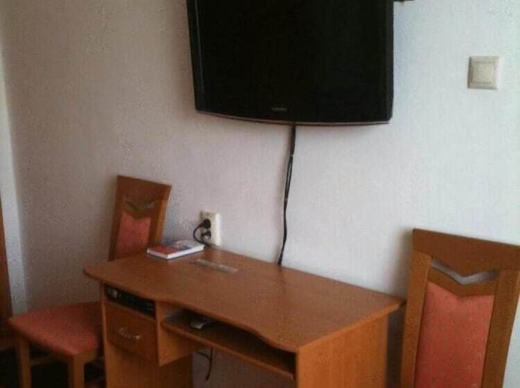 تختخواب و صبحانه Villa Paris