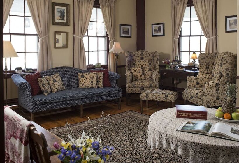 مبيت وإفطار Wakefield Inn & Restaurant