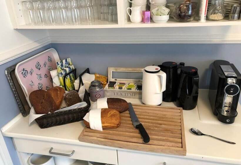 簡易ホテル Faaborg Vandrehjem