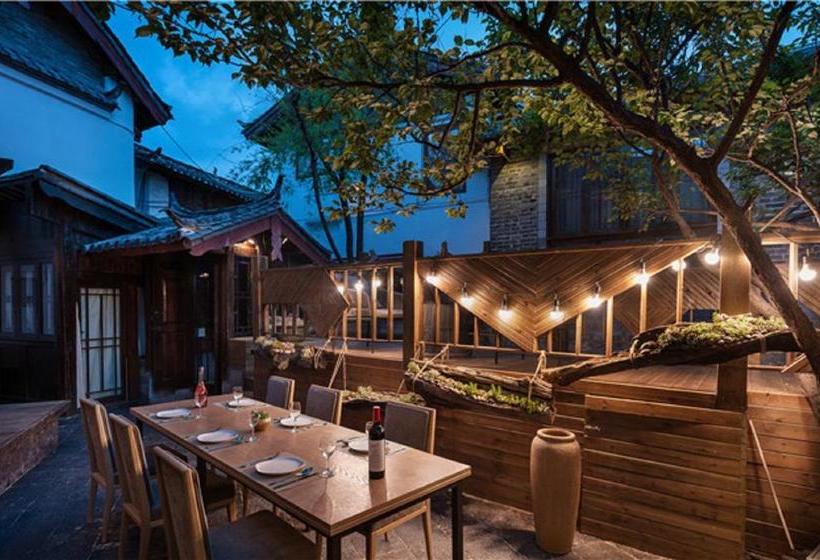 هتل Floral  · Chiangmai Lijiang