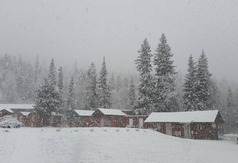 Gwin S Lodge & Roadhouse