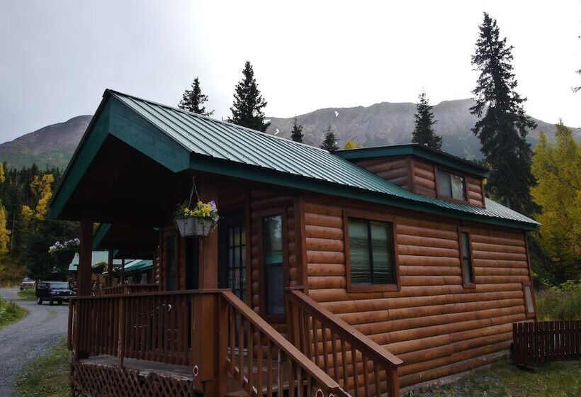 Gwin S Lodge & Roadhouse