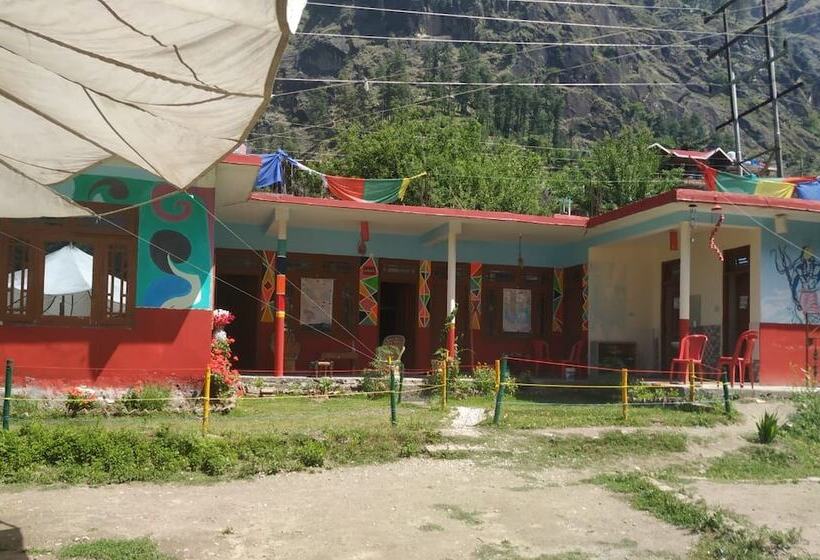 Highland Gojh Kasol   Hostel