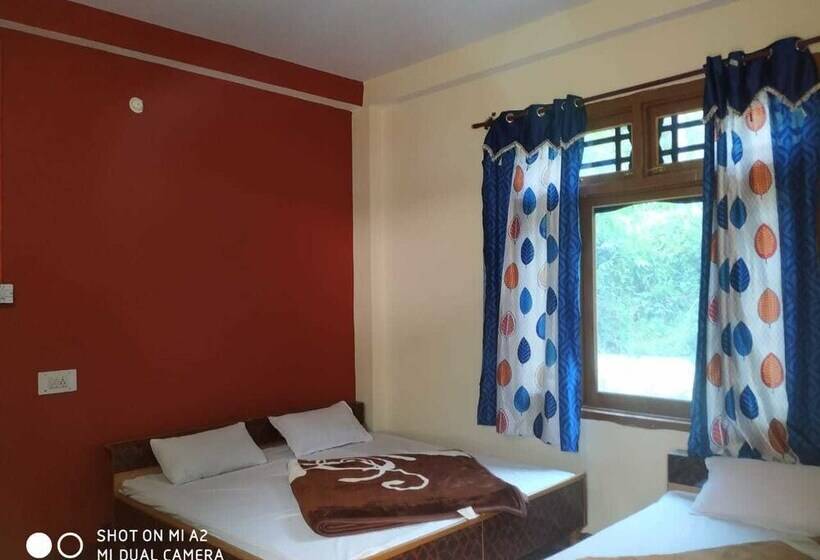 Highland Gojh Kasol   Hostel