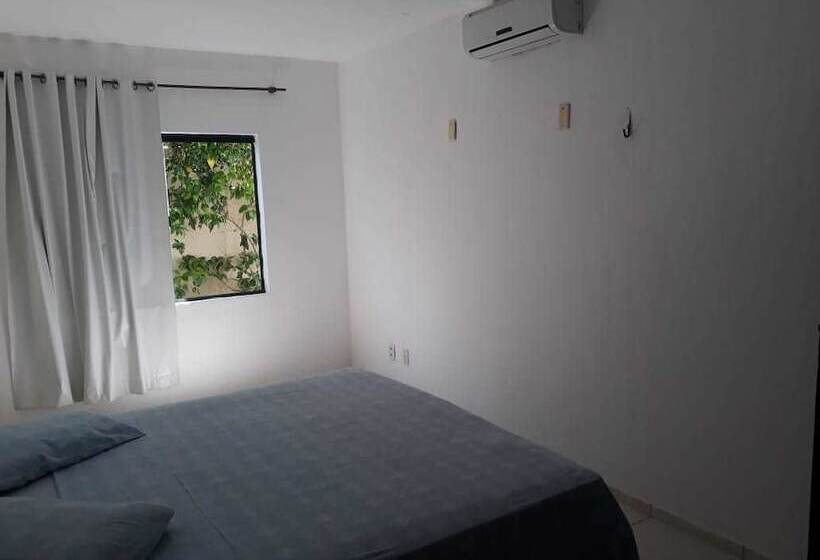 פונדק Pousada Beach House