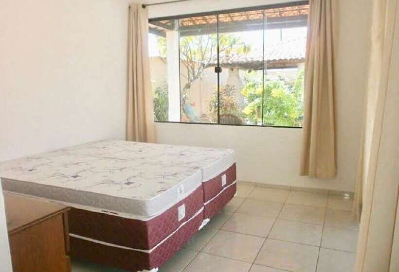 פונדק Pousada Beach House