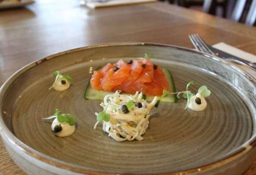 فندق فئة نجمة واحدة The Congresbury Arms