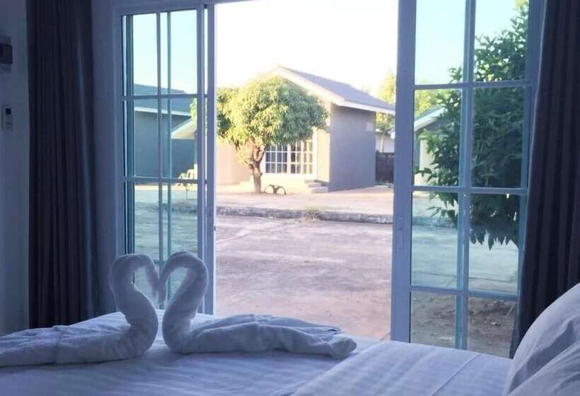 בית מלון כפרי Bhive