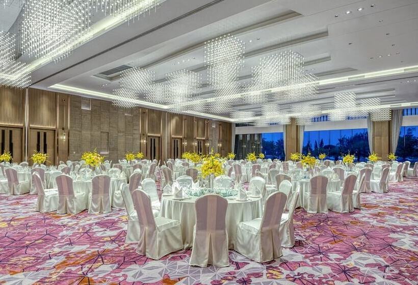 酒店 Crowne Plaza Beihai Silver Beach, An Ihg