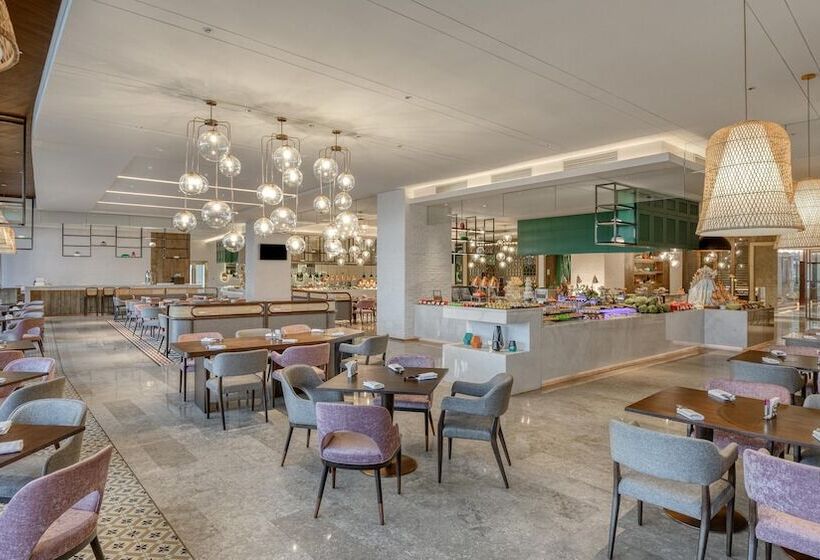 酒店 Crowne Plaza Beihai Silver Beach, An Ihg