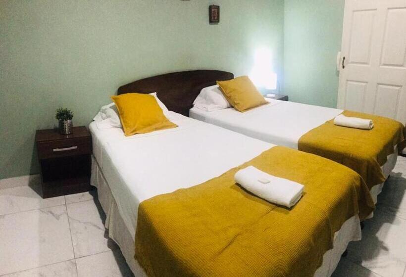 فندق Casa Blanca