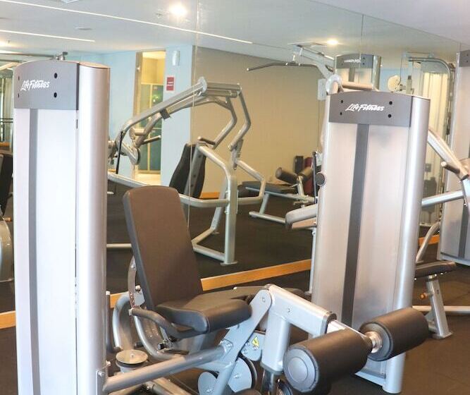 호텔 Four Points By Sheraton Balikpapan