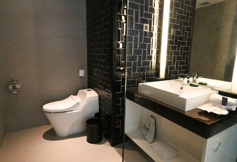 호텔 Four Points By Sheraton Balikpapan