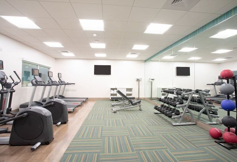 فندق Holiday Inn Express & Suites   Ely, An Ihg