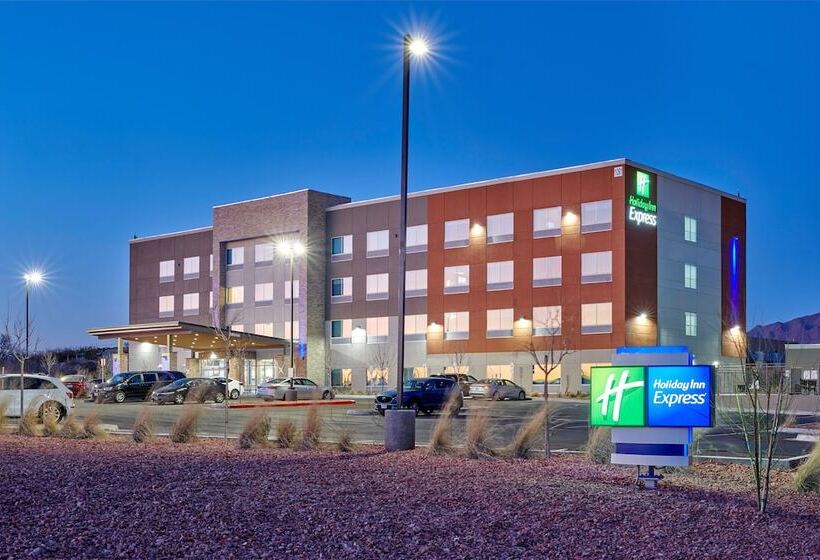 Отель Holiday Inn Express   El Paso   Sunland Park Area, An Ihg